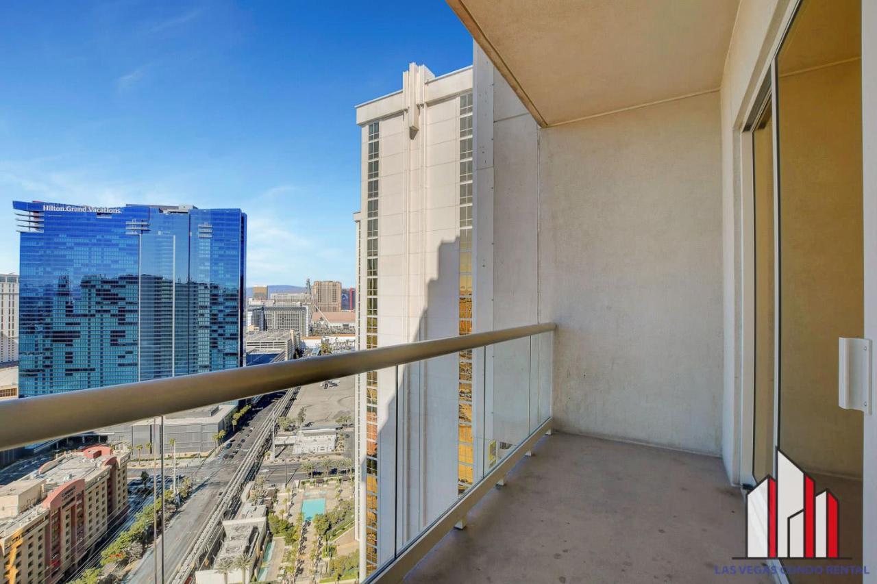 Mgm Signature-29-607 F1 Track & Strip View Balcony Las Vegas Exterior photo