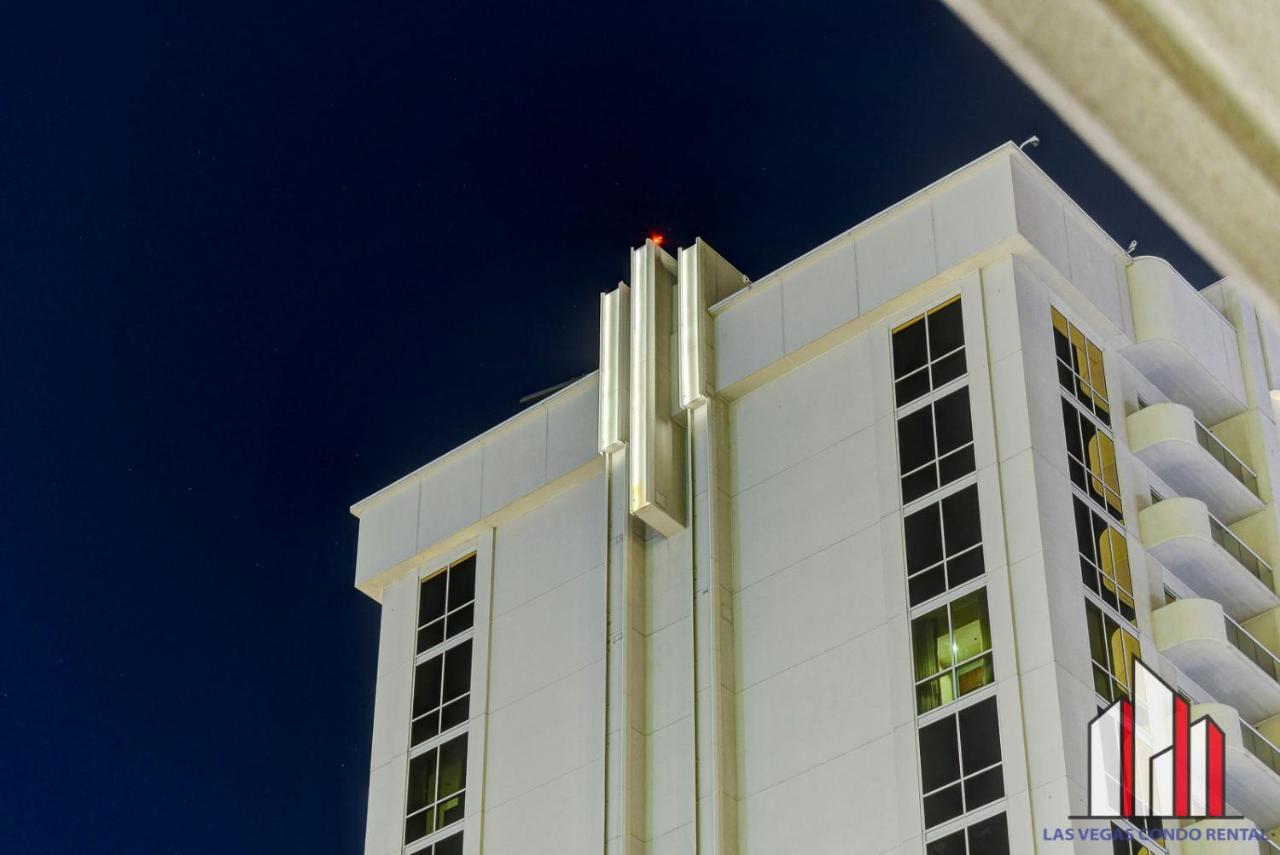 Mgm Signature-29-607 F1 Track & Strip View Balcony Las Vegas Exterior photo