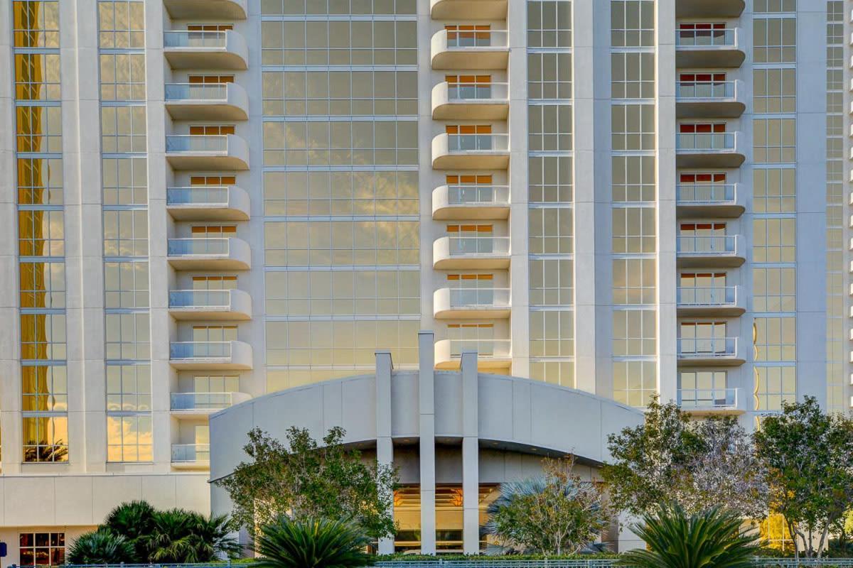 Mgm Signature-29-607 F1 Track & Strip View Balcony Las Vegas Exterior photo