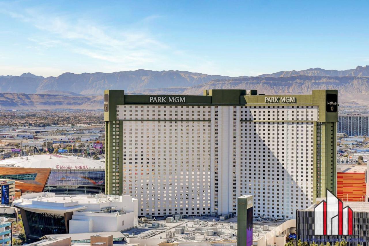 Mgm Signature-29-607 F1 Track & Strip View Balcony Las Vegas Exterior photo